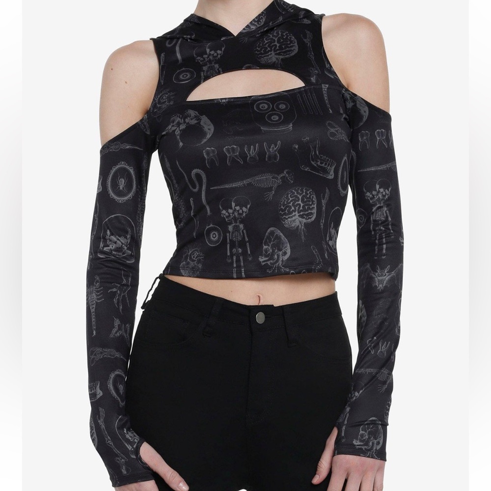 Cosmic Aura Taxidermy‎ Cold Shoulder Hooded Crop Top Hot Topic Halloween Gothic